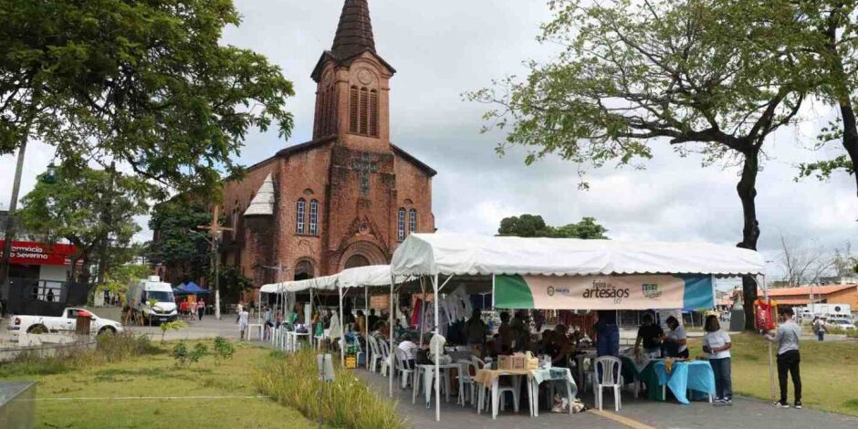 Feira de Artesanato 60+ em Paulista.