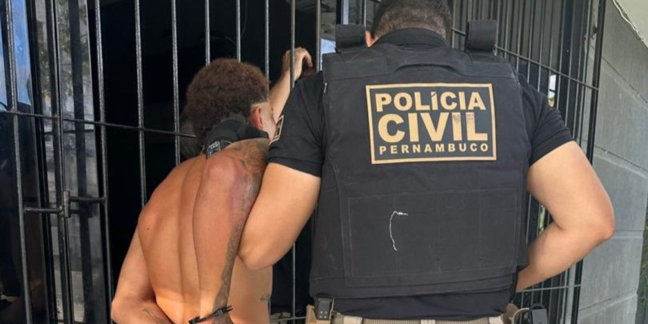 Pol&iacute;cia prende envolvidos em tr&aacute;fico de drogas em Caruaru