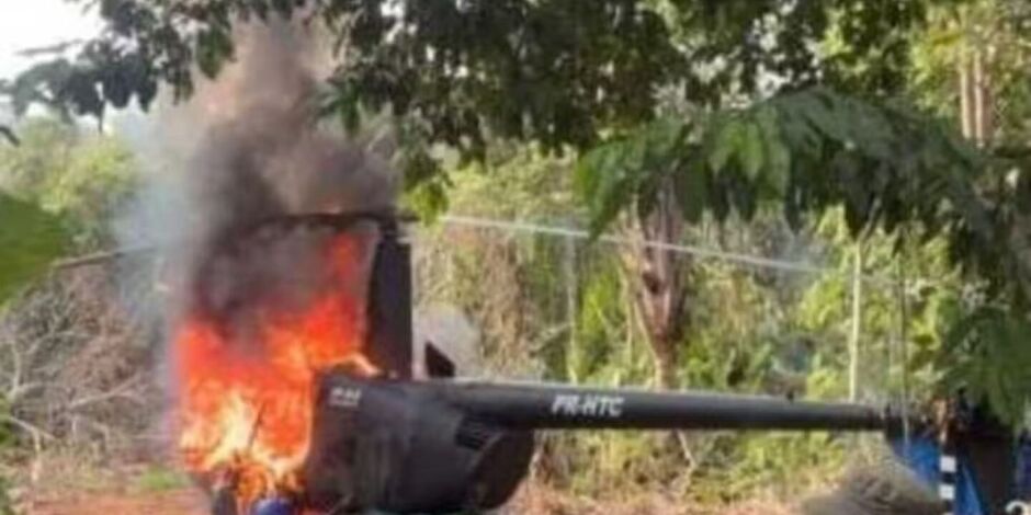 Helic&oacute;ptero destru&iacute;do pela FAB.
