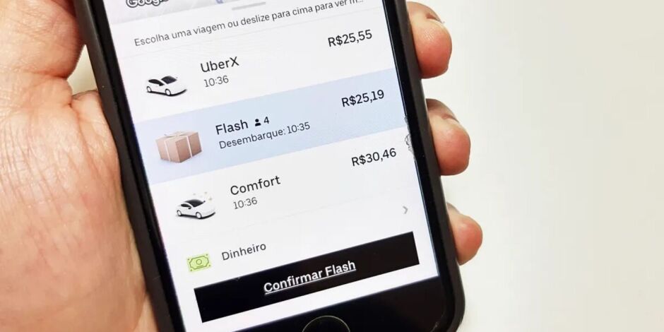 Usu&aacute;rio contratou o servi&ccedil;o "Uber Flash".