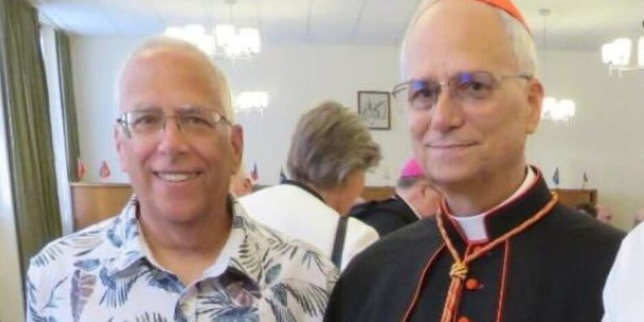 Papa Le&atilde;o XIV e seu irm&atilde;o, Louis Prevost.