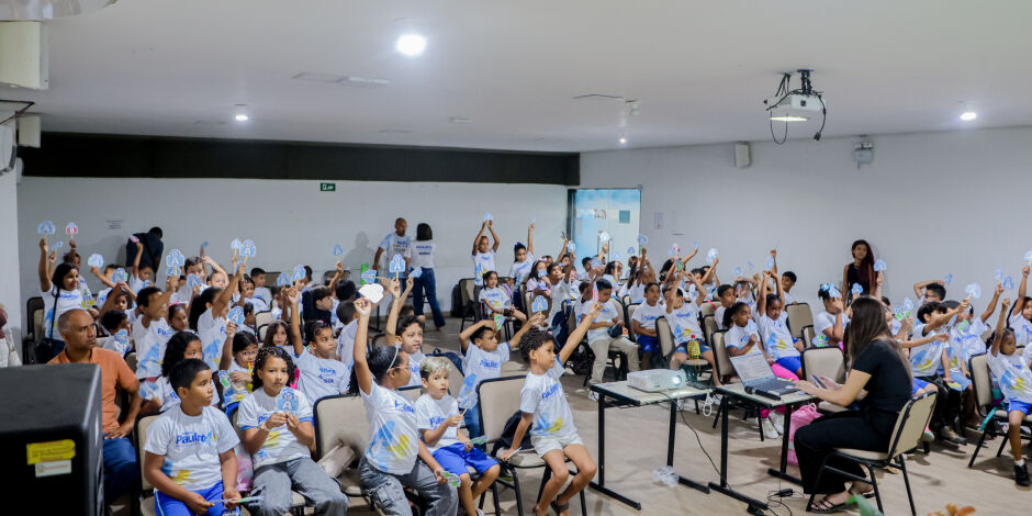 Paulista promove aul&otilde;es para preparar estudantes da rede municipal para o SAEPE.
