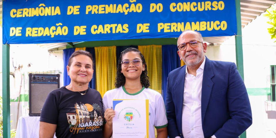 Premia&ccedil;&atilde;o da fase estadual do 55&deg; Concurso Internacional de Reda&ccedil;&atilde;o de Cartas.