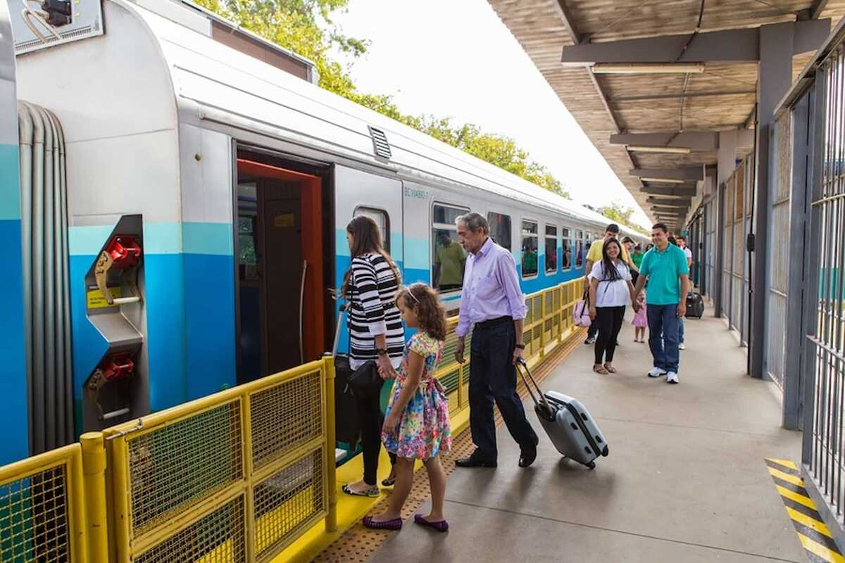 Train de voyageurs au Brésil