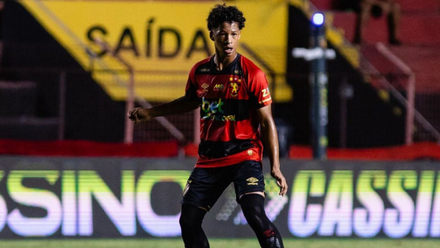 Zé Lucas deve deixar o Sport.