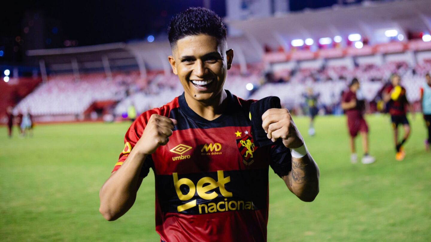 Gustavo Maia dá adeus ao Sport.