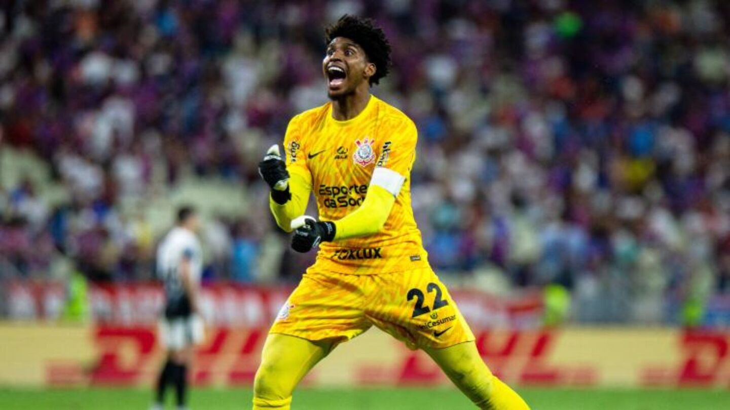 Corinthians volta a campo após Copa do Mundo.