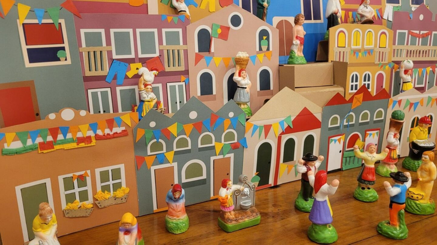 Exposição gratuita no Paço do Frevo, no Recife, conecta festas juninas do Brasil e de Portugal.