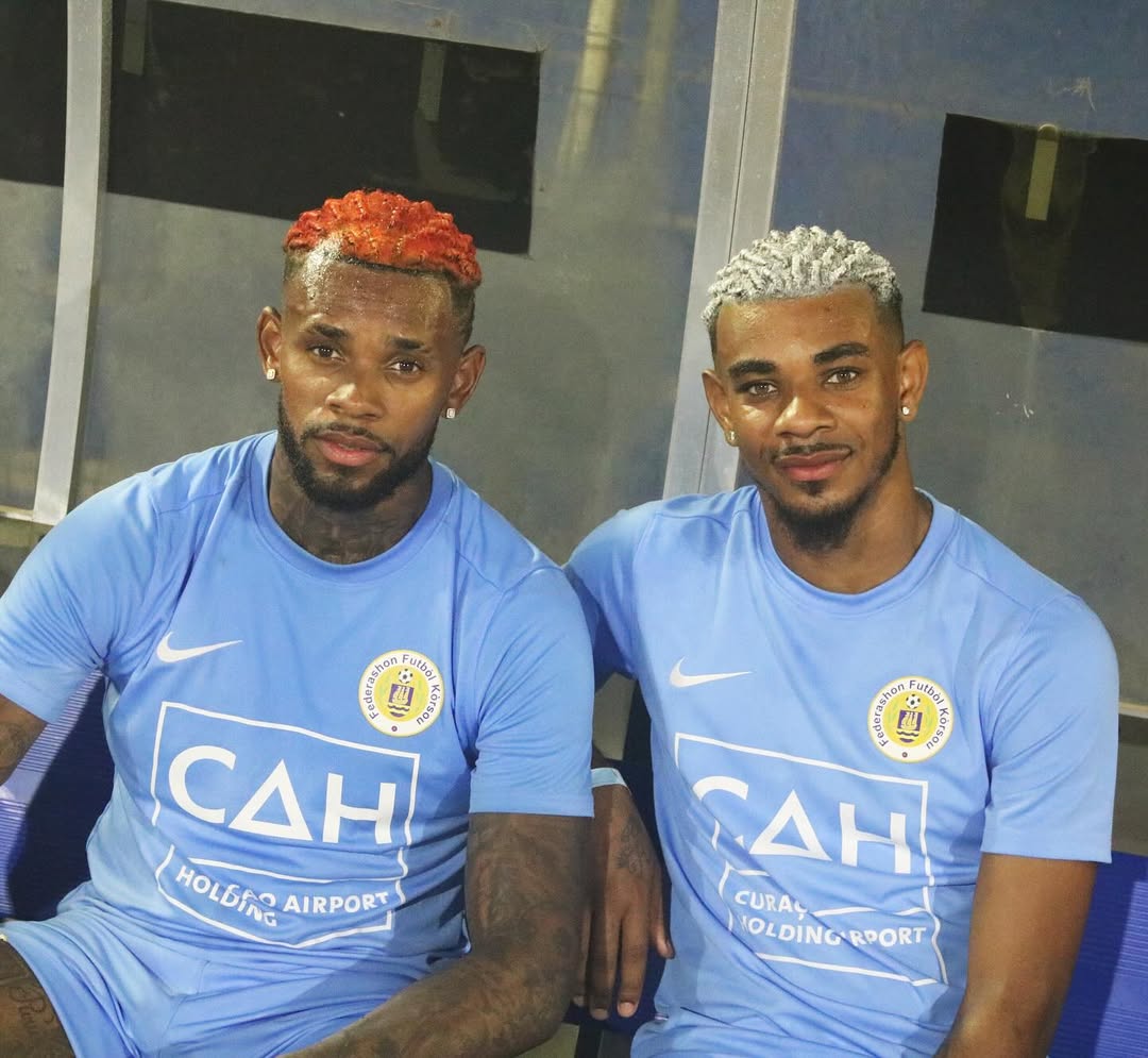 Irmãos Leandro Bacuna e Juninho Bacuna.