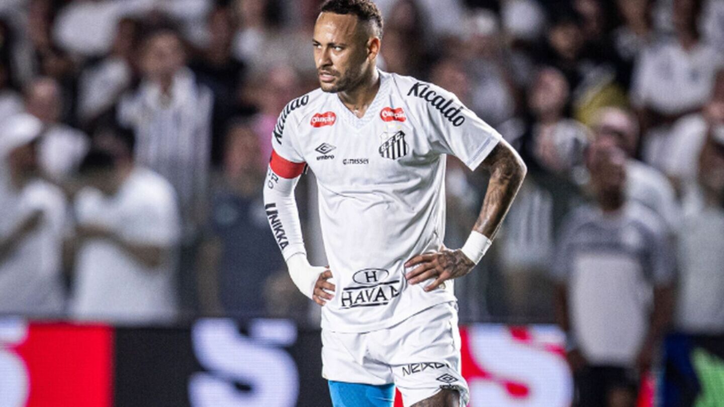 Neymar deve ser banco na partida de hoje.