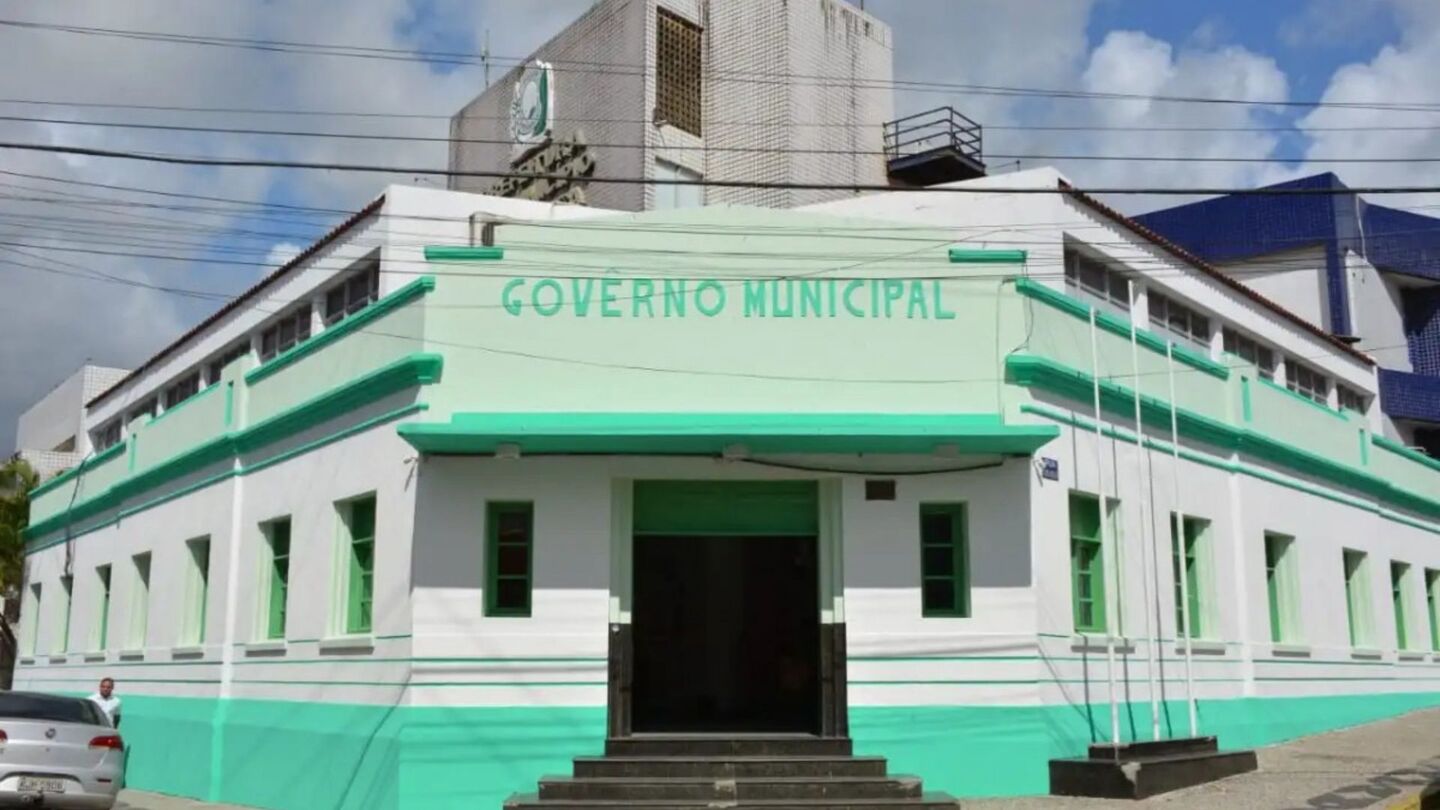 Fachada da prefeitura do Ipojuca.