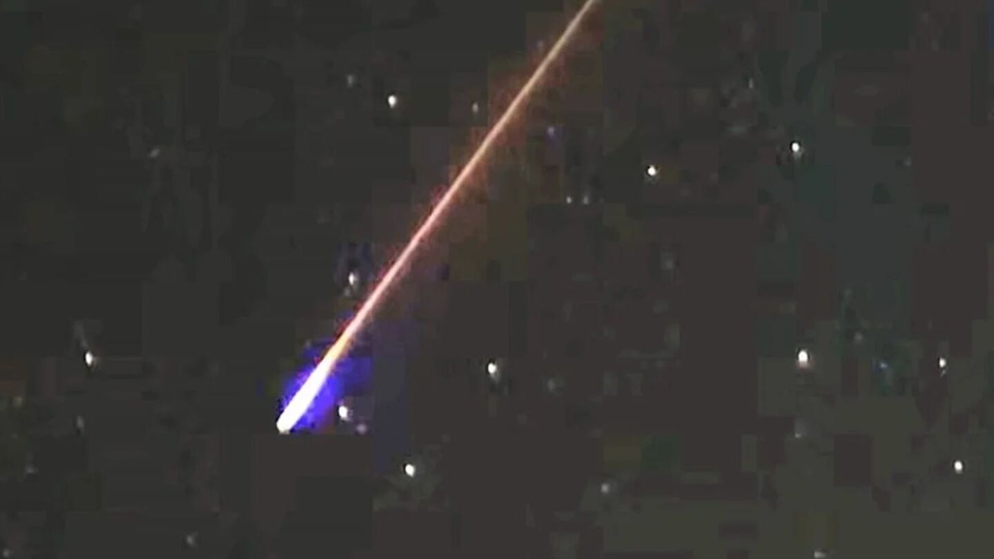 Pernambuco registra chuva de meteoros durante a madrugada desta sexta-feira (31); veja fotos