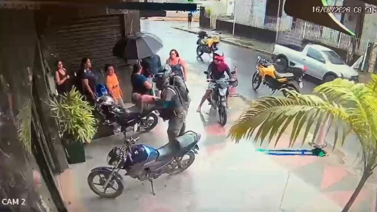 Policiais do BPTran realizam Manobra de Heimlich e salvam bebê de engasgo no Recife
