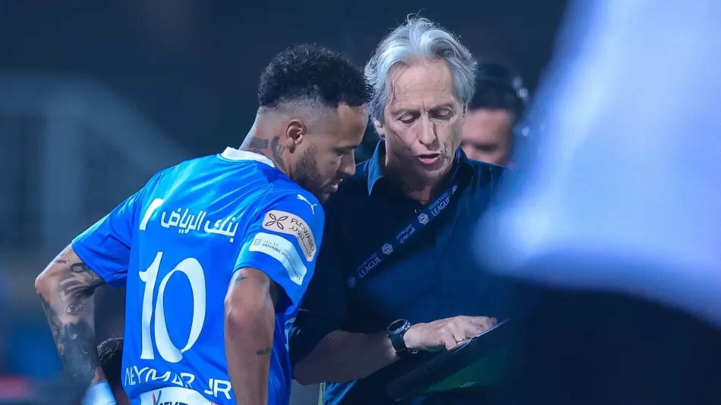 Neymar e Jorge Jesus nos tempos de Al-Hilal.