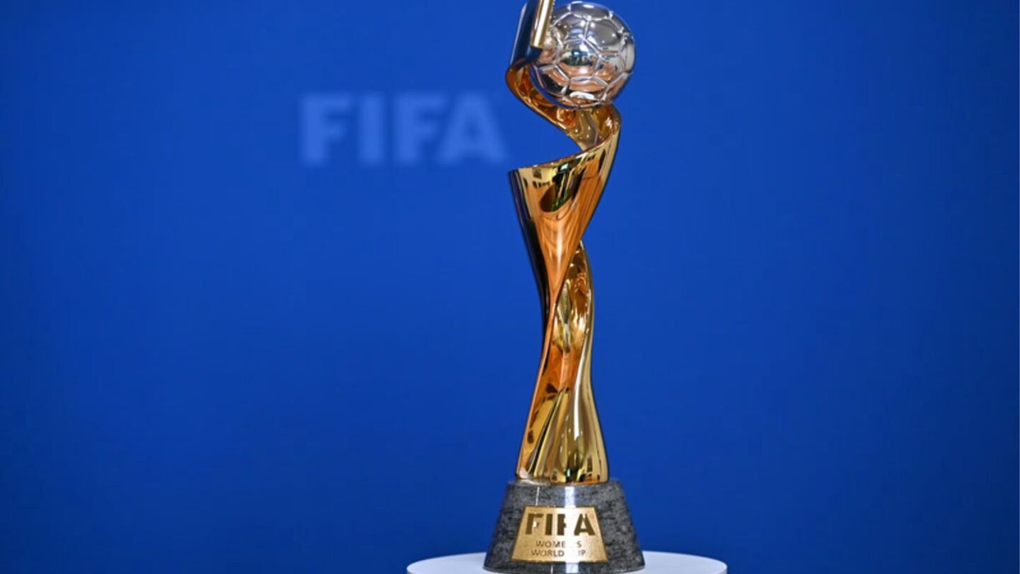 Troféu da Copa do Mundo Feminina;
