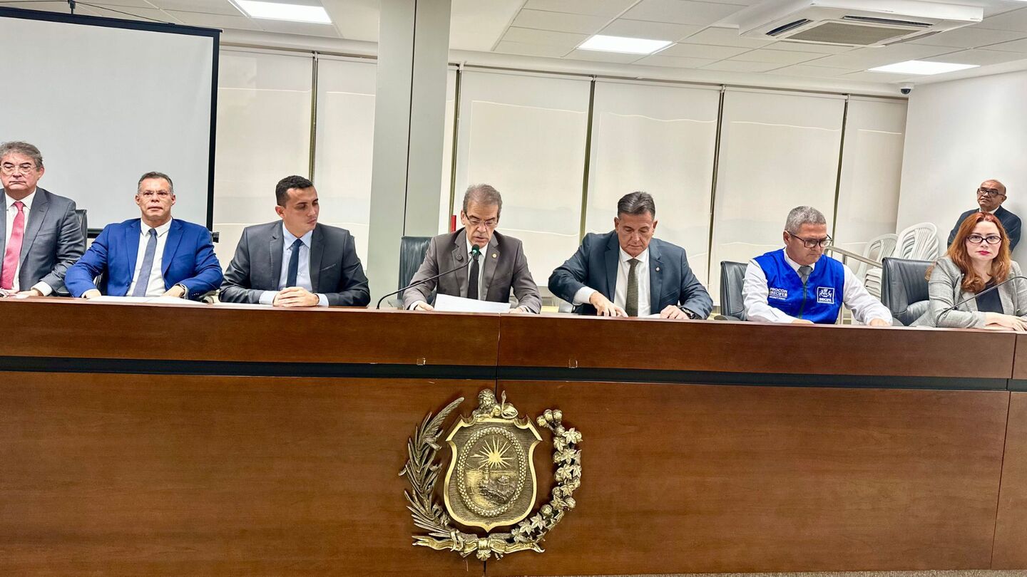 Reunião na Alepe