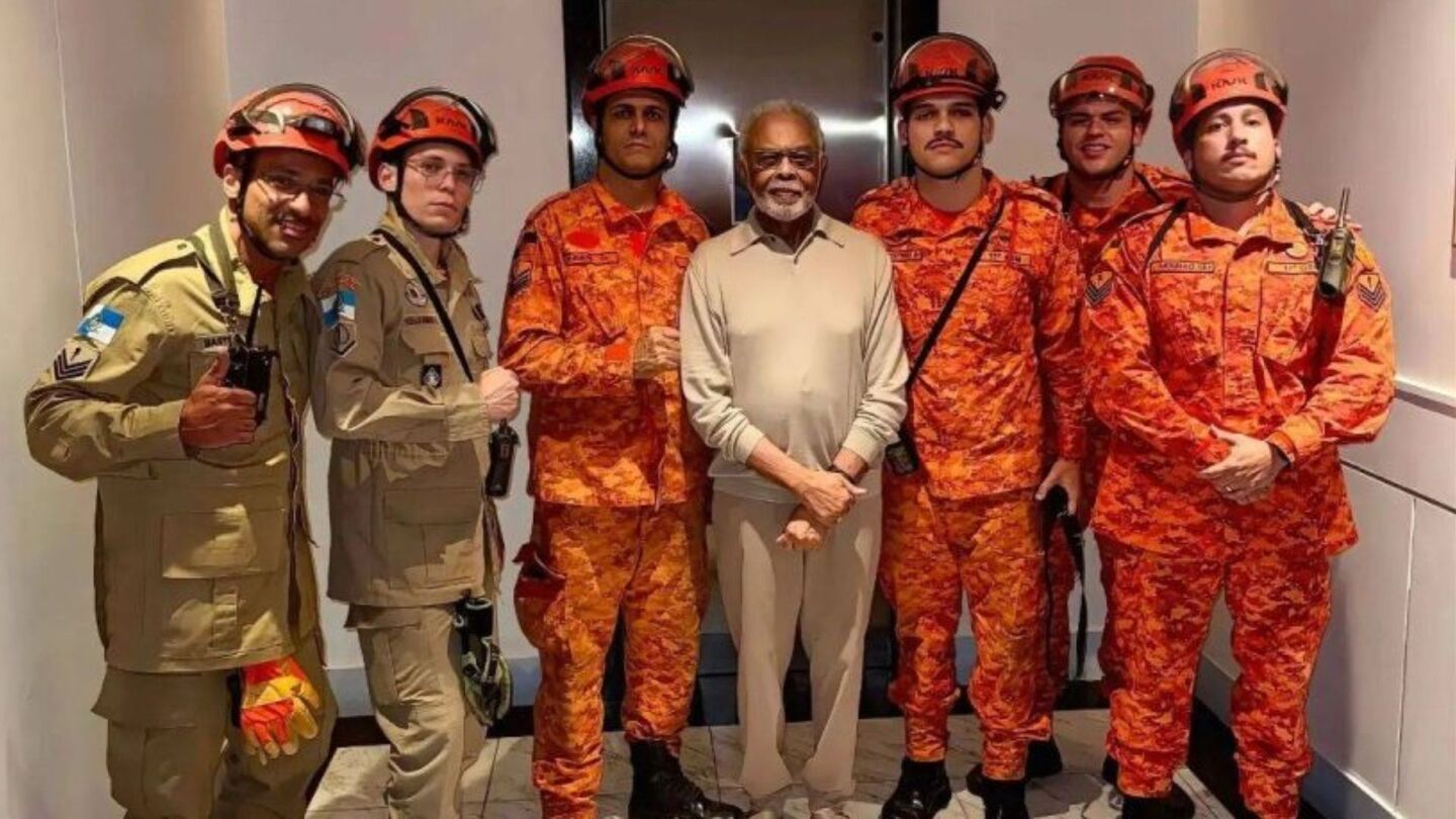 Gilberto Gil fica preso em elevador e é resgatado por bombeiros no Rio