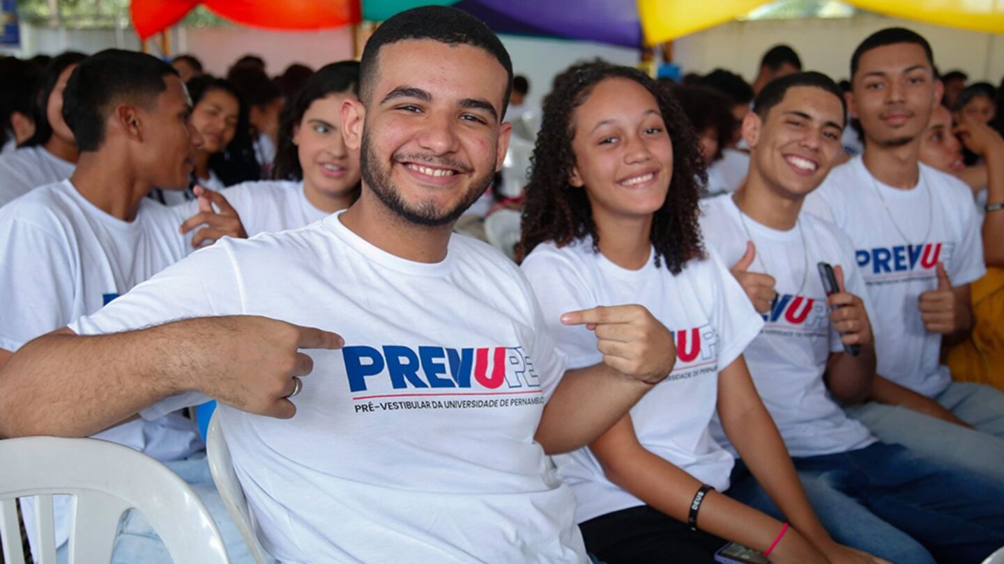 UPE oferece 8,4 mil vagas gratuitas para curso preparatório do Enem e vestibulares em Pernambuco